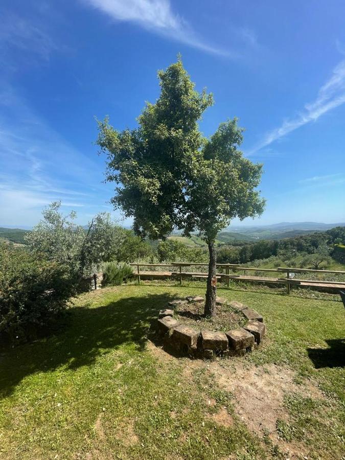 Casa Di Campagna In Collina Tatti Eksteriør billede